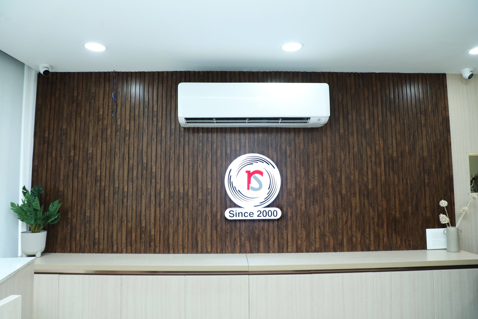 Raj Scans — diagnostic centre reception, OMR Chennai